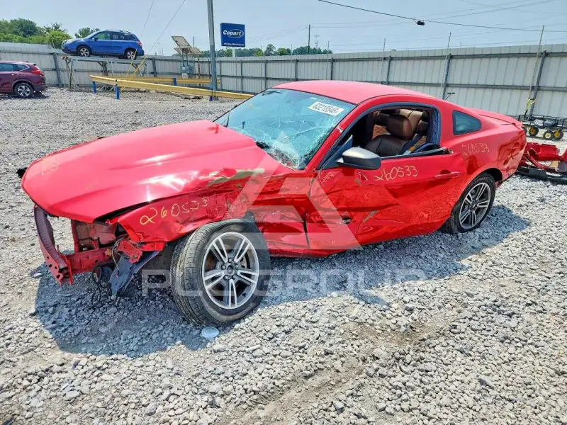 2011 Ford MUSTANG photo