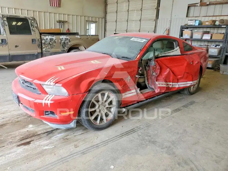 2011 Ford MUSTANG фото
