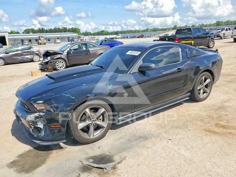 2011 Ford MUSTANG фото