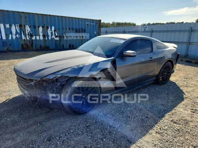 2011 Ford MUSTANG photo