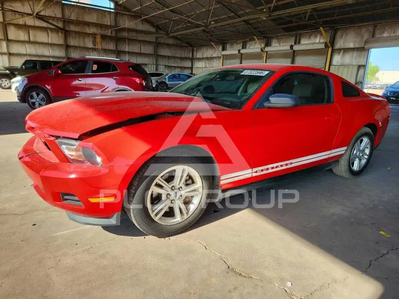 2011 Ford MUSTANG фото