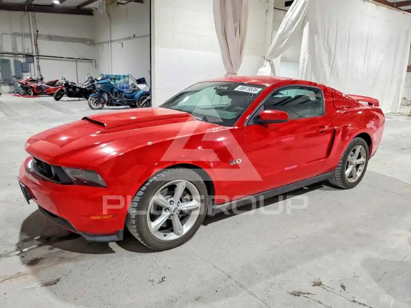 2011 Ford MUSTANG фото