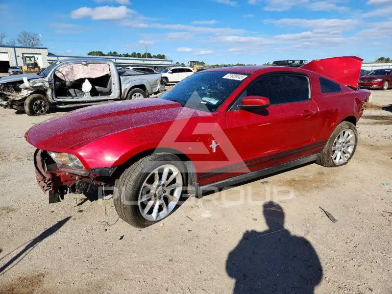 2011 Ford MUSTANG фото