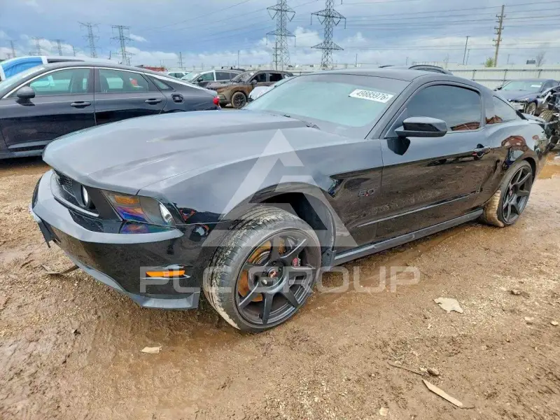 2011 Ford MUSTANG фото