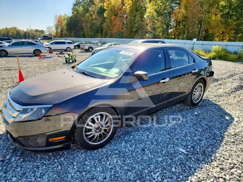 2011 Ford FUSION фото