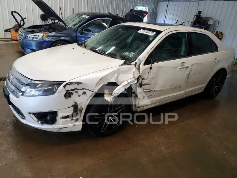 2011 Ford FUSION photo