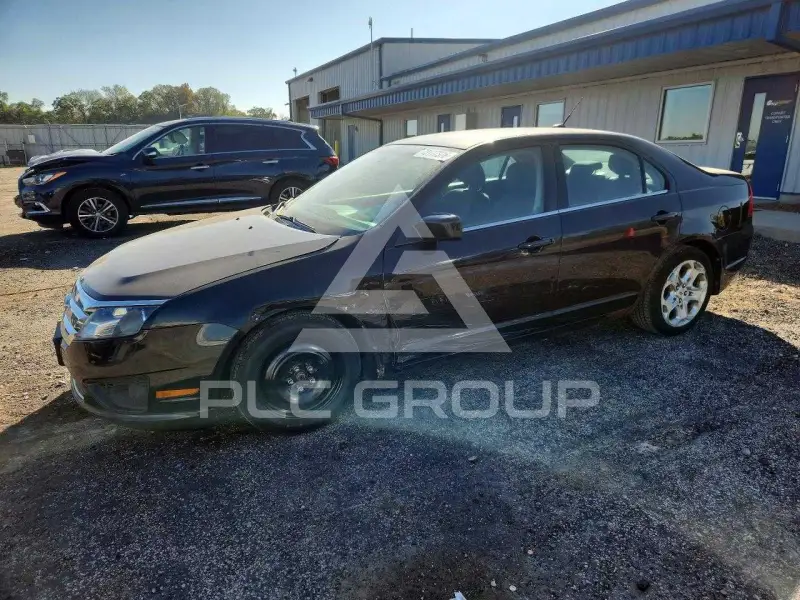 2011 Ford FUSION фото