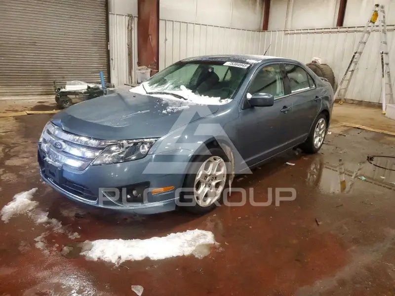2011 Ford FUSION фото