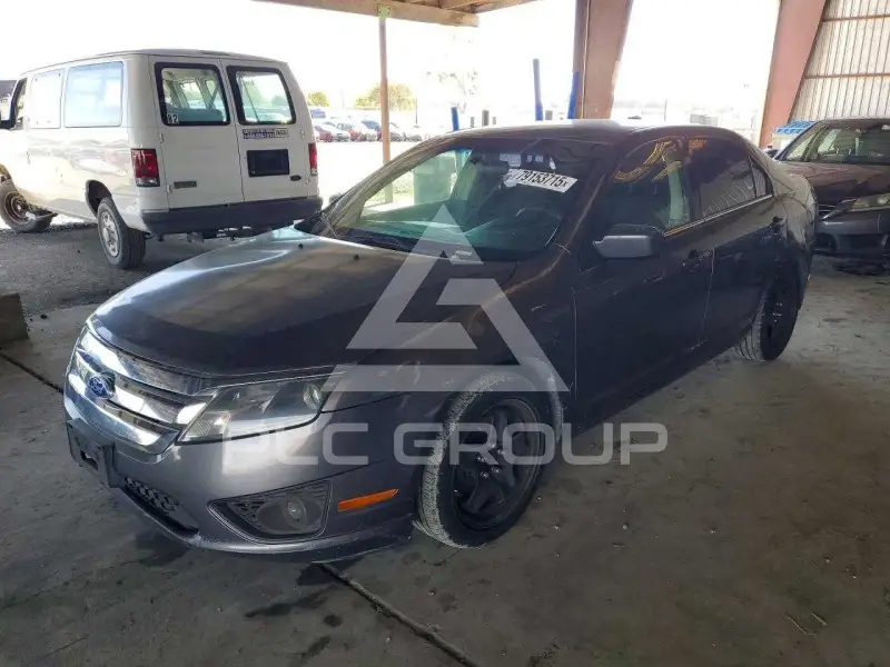 2011 Ford FUSION фото