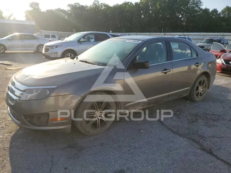 2011 Ford FUSION фото