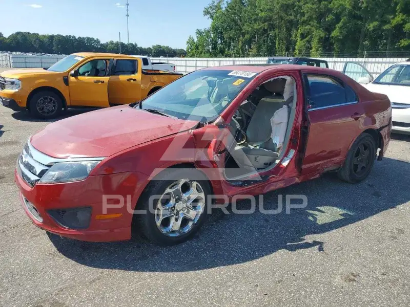 2011 Ford FUSION фото