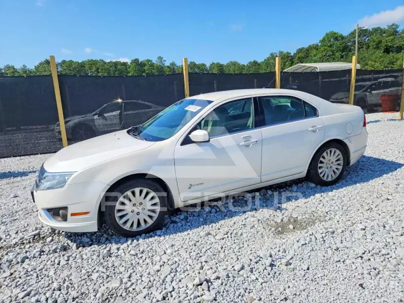 2011 Ford FUSION фото