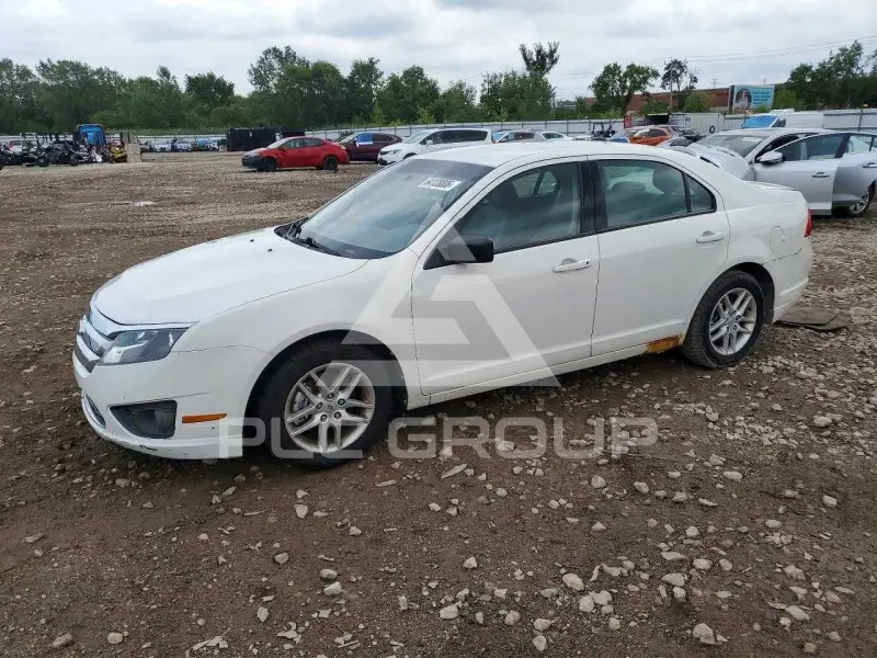 2011 Ford FUSION photo