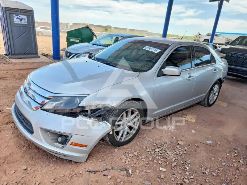 2011 Ford FUSION фото