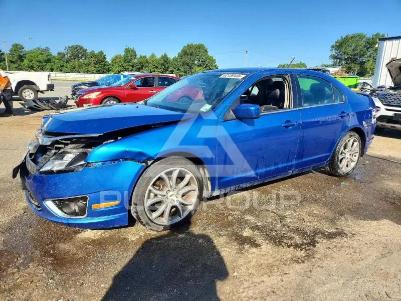 2011 Ford FUSION фото