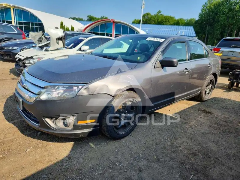 2011 Ford FUSION фото