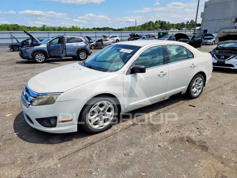 2011 Ford FUSION фото