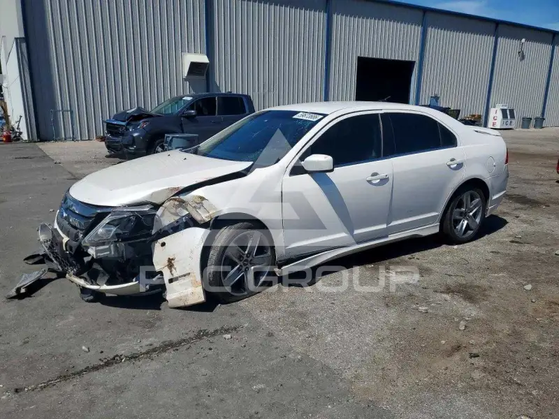 2011 Ford FUSION фото