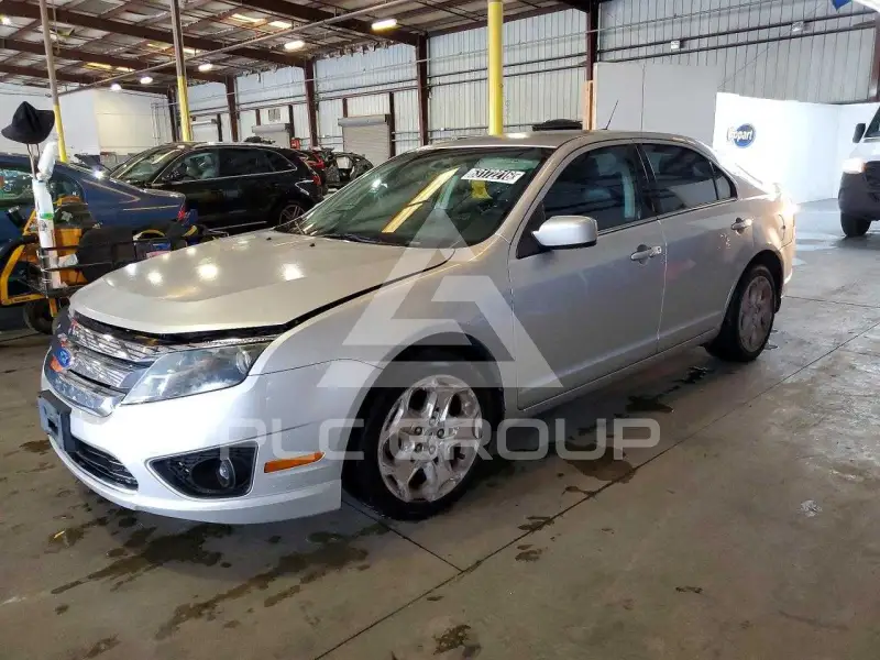 2011 Ford FUSION photo