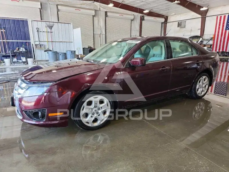 2011 Ford FUSION фото