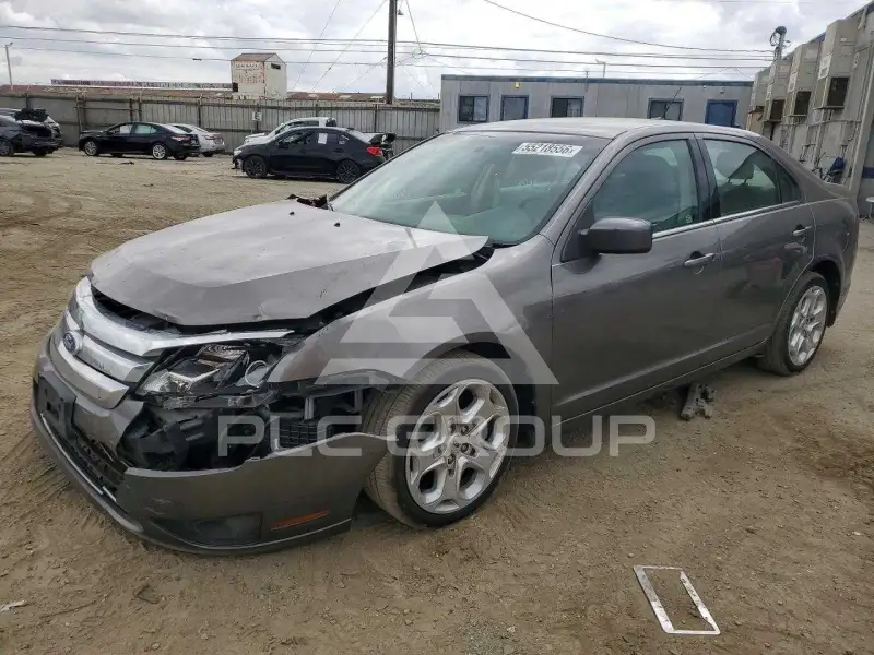 2011 Ford FUSION фото