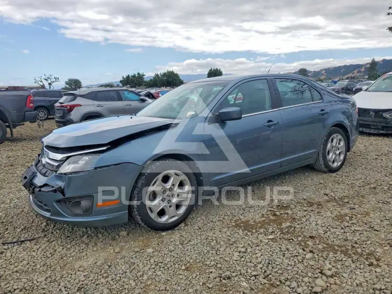 2011 Ford FUSION фото