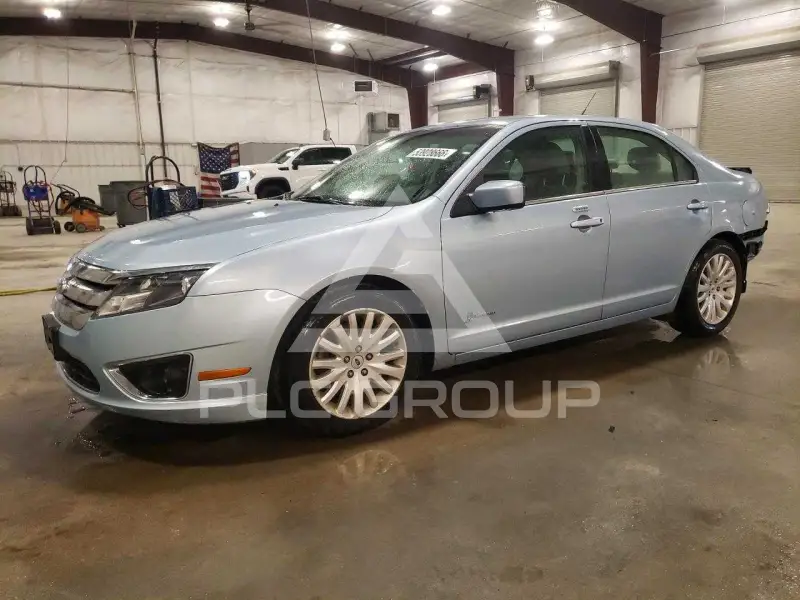 2011 Ford FUSION фото