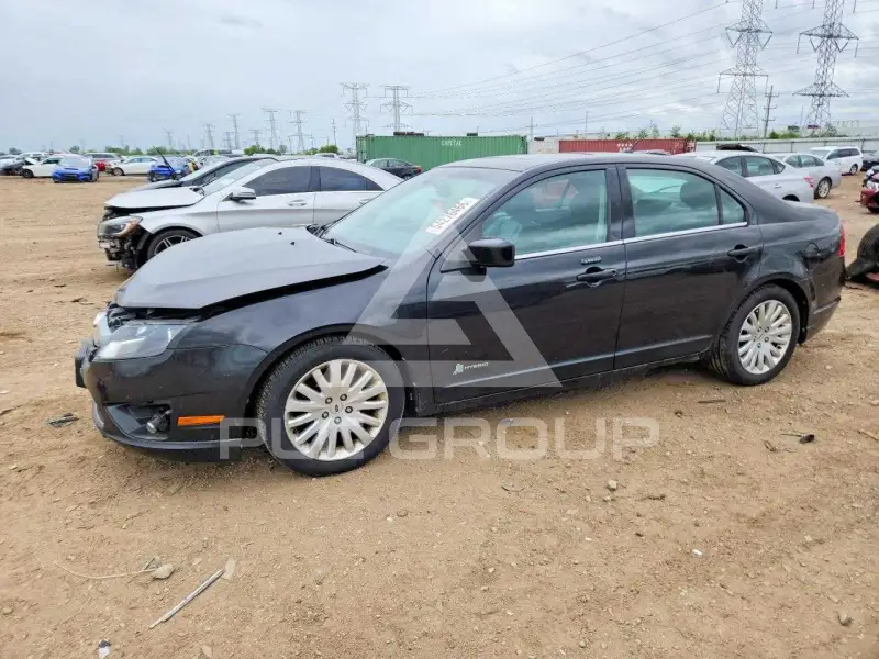 2011 Ford FUSION фото