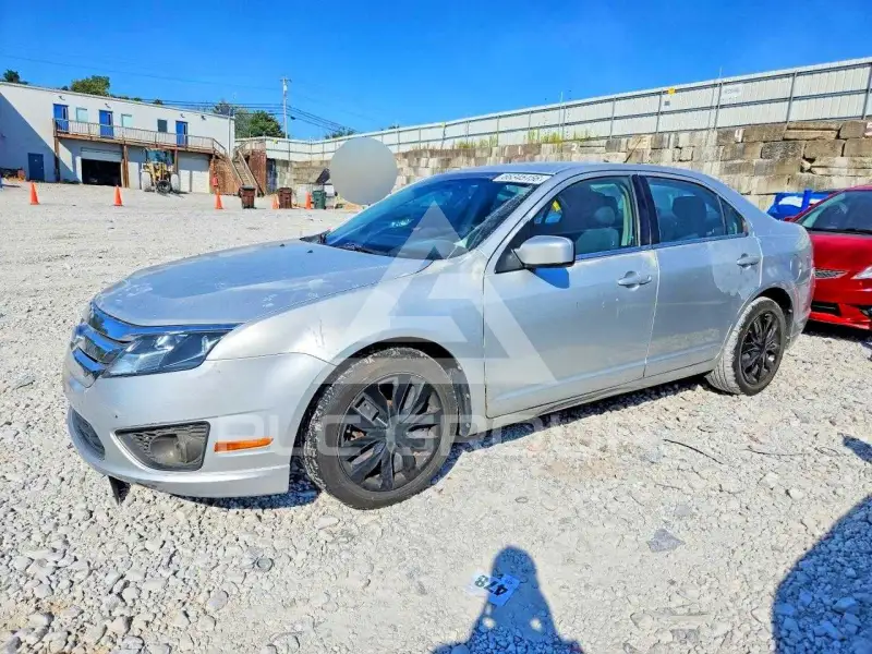 2011 Ford FUSION фото
