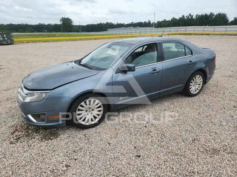 2011 Ford FUSION photo