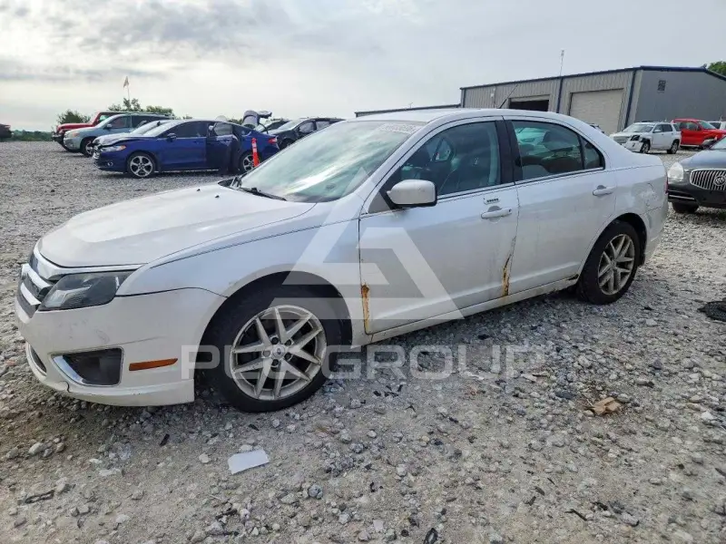 2011 Ford FUSION фото