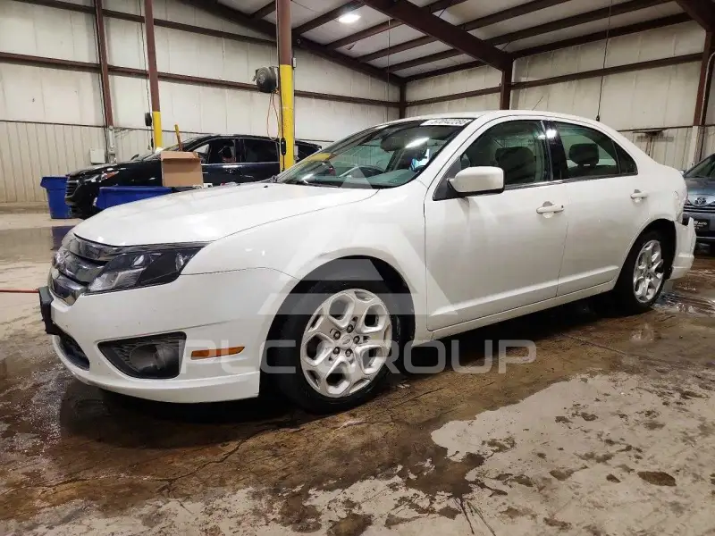 2011 Ford FUSION photo