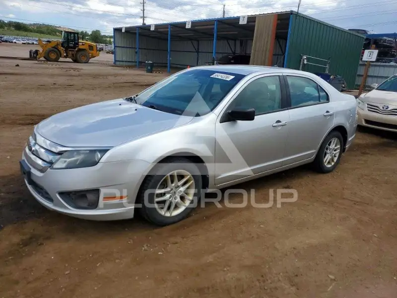 2011 Ford FUSION фото