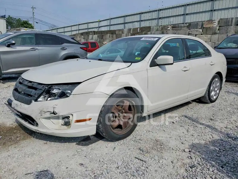 2011 Ford FUSION фото