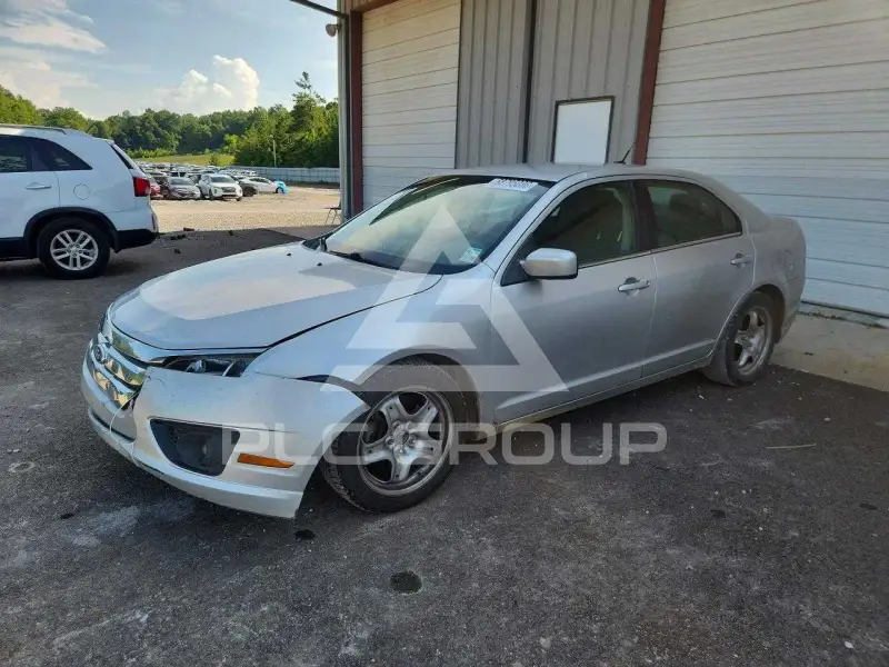2011 Ford FUSION фото