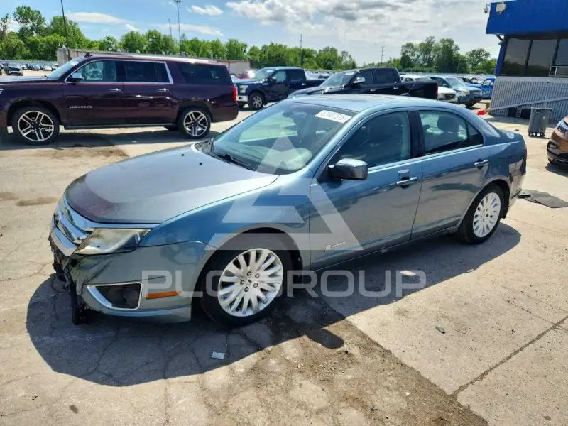 2011 Ford FUSION фото