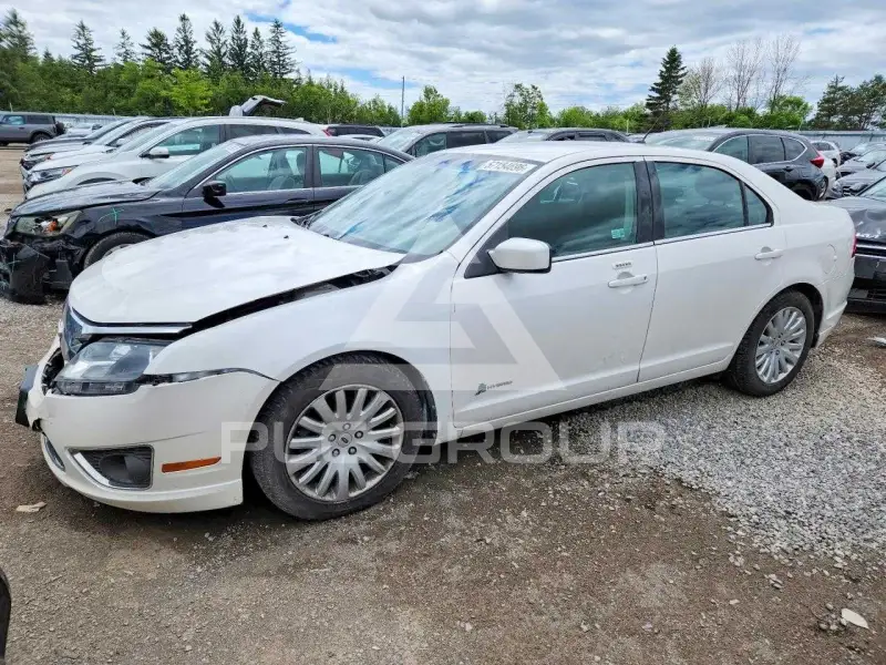 2011 Ford FUSION фото