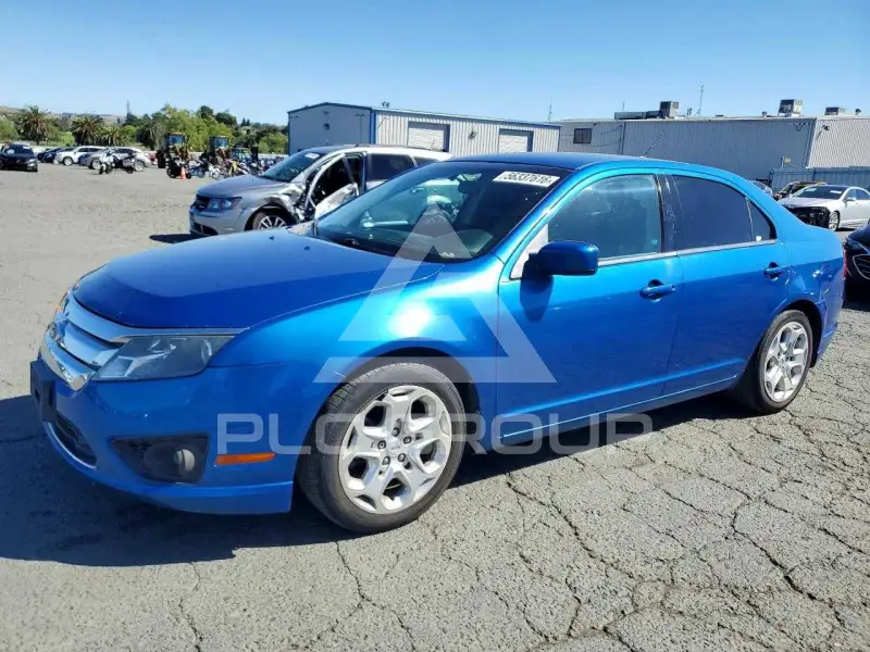 2011 Ford FUSION фото