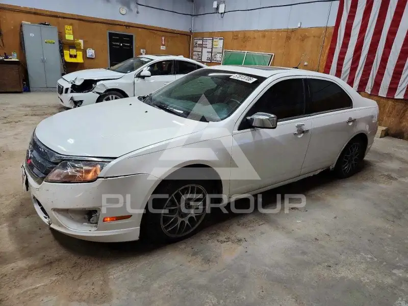 2011 Ford FUSION фото