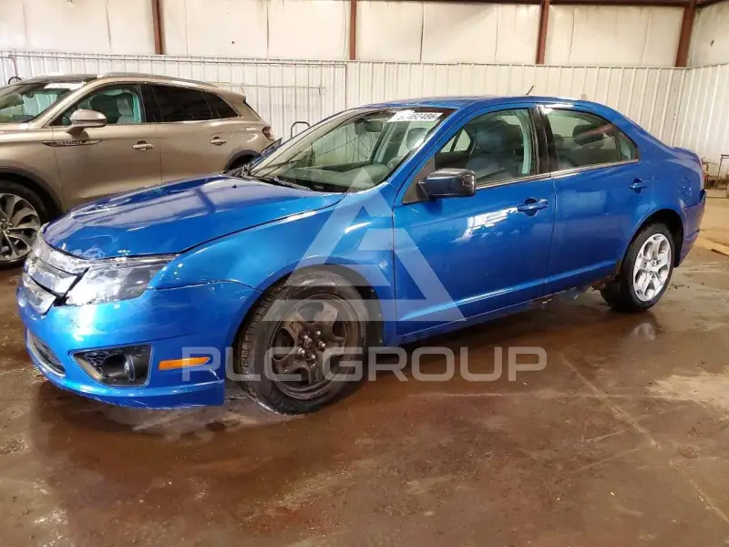2011 Ford FUSION фото