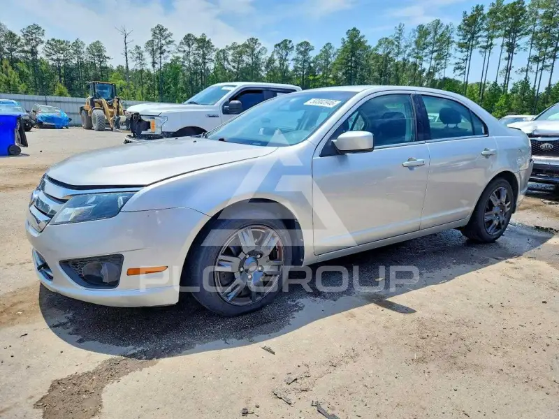 2011 Ford FUSION фото