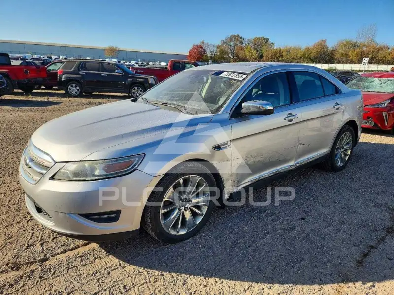 2011 Ford TAURUS фото