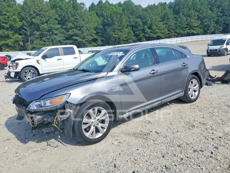2011 Ford TAURUS photo