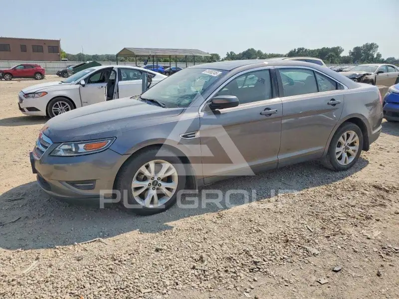 2011 Ford TAURUS фото