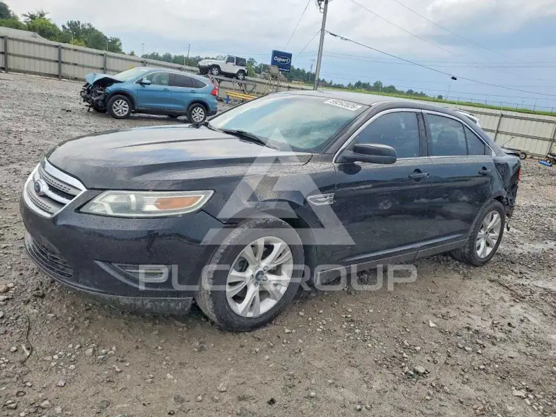 2011 Ford TAURUS фото