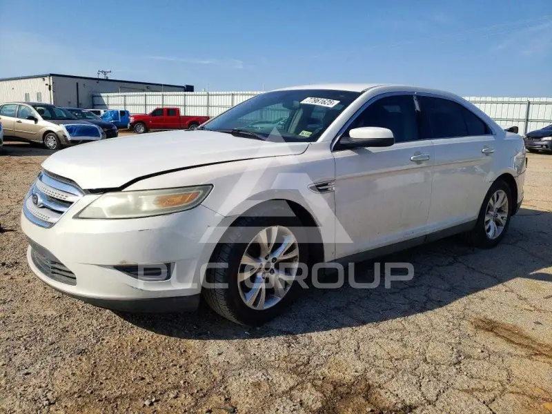 2011 Ford TAURUS фото