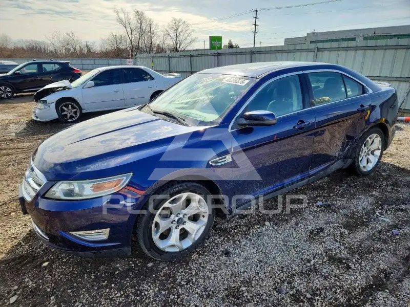 2011 Ford TAURUS фото