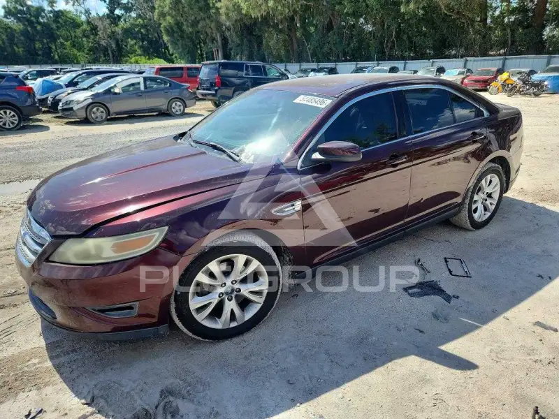 2011 Ford TAURUS фото
