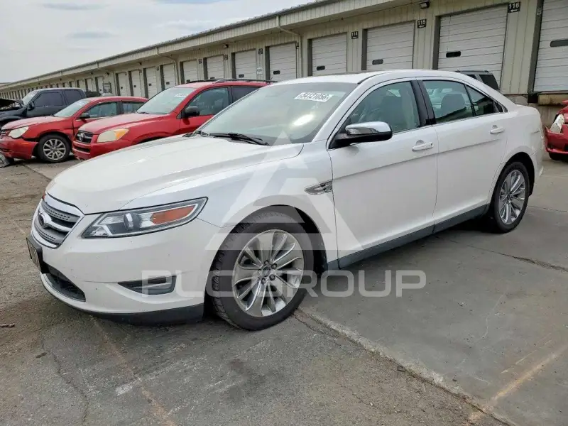 2011 Ford TAURUS photo