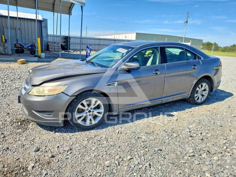 2011 Ford TAURUS фото